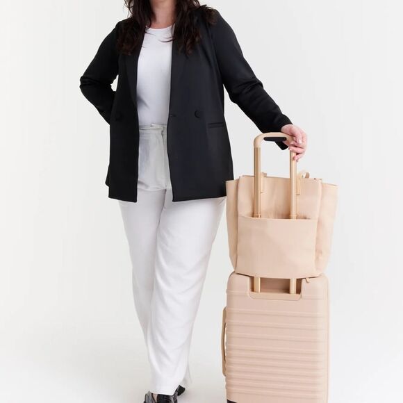 BEIS TRAVEL The Commuter Tote
in Beige NWT in packaging - Picture 5 of 9